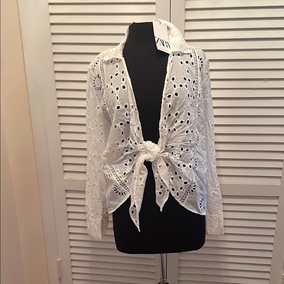 Zara Tops - NWT  Zara White Eyelet Tie-Front Blouse long sleeve  cotton XL